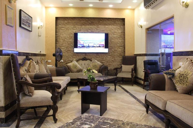 Hotel Amin 3*